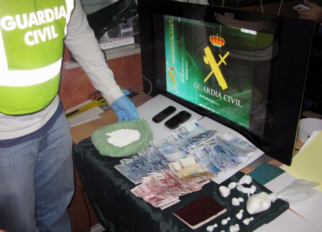 La Guardia Civil desmantela un importante punto de distribución de cocaína en Jumilla - 1, Foto 1