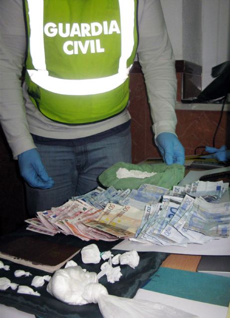 La Guardia Civil desmantela un importante punto de distribución de cocaína en Jumilla - 4, Foto 4