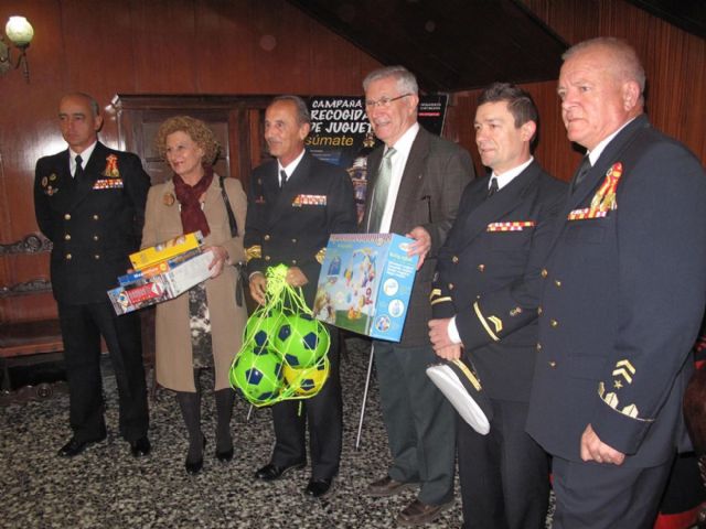 La Armada abre sus puntos de recogida para la campaña Ningún Niño sin Juguetes - 2, Foto 2