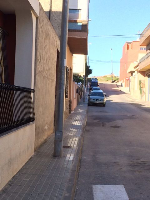 El Grupo Socialista denuncia el abandono de la Urbanización Conde de Montemar en El Puntal - 1, Foto 1