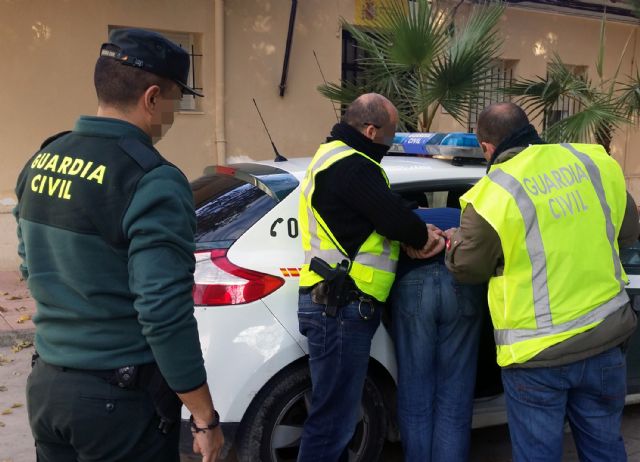 La Guardia Civil detiene a un peligroso delincuente que causó lesiones graves a un joven en un robo - 1, Foto 1