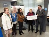Obra Social La Caixa entrega 2.000 euros a Critas de Santa Mara Magdalena