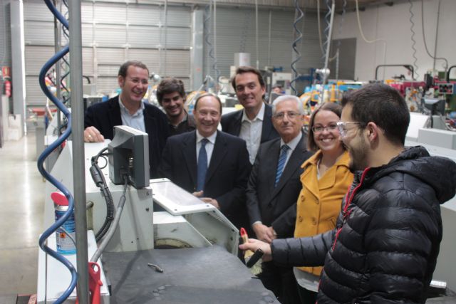 El Partido Popular incorpora al Libro Blanco soluciones para acabar con la economía sumergida - 2, Foto 2