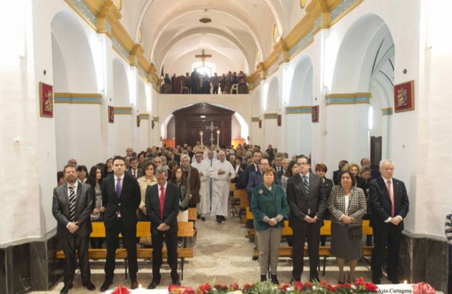 Las mascotas hicieron cola para recibir la bendición de su patrón - 2, Foto 2