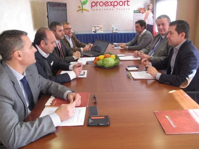 Fomento y Proexport crearán un grupo de trabajo para el diseño de la zona logística del aeropuerto - 1, Foto 1