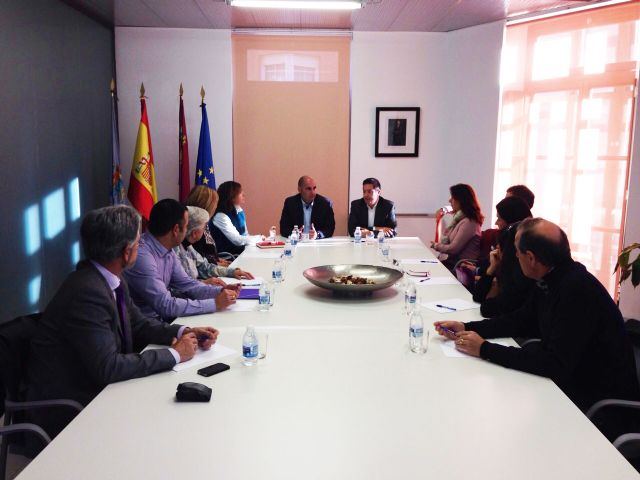 Encuentro con los directores de los centros educativos del municipio - 1, Foto 1