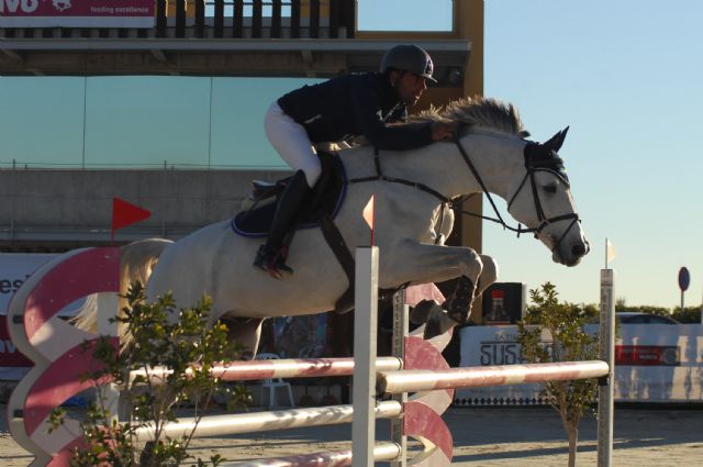 Martínez Bastida copa  de nuevo los tres primeros puestos en la prueba grande de Aros - 1, Foto 1