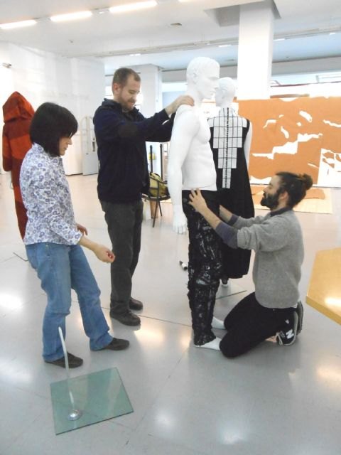 Cultura combina música, matemáticas y moda en una exposición en la Biblioteca Regional - 2, Foto 2