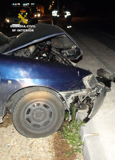 La Guardia Civil detiene al conductor de un turismo implicado en un accidente de circulación que triplicaba la tasa de alcohol - 5, Foto 5