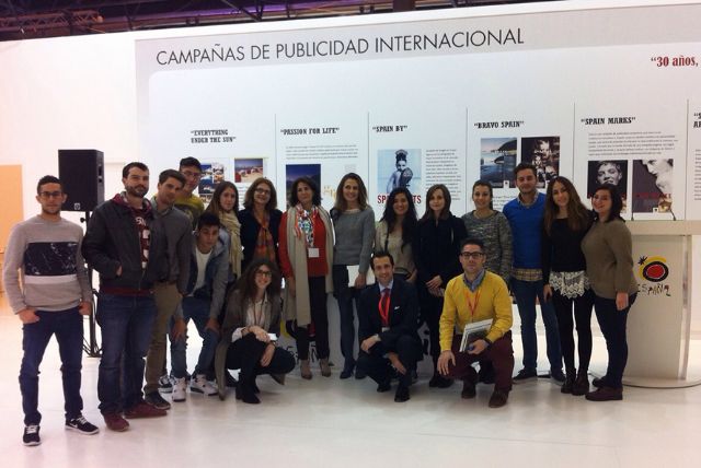 Los estudiantes de Turismo de la UCAM participan en FITUR - 1, Foto 1