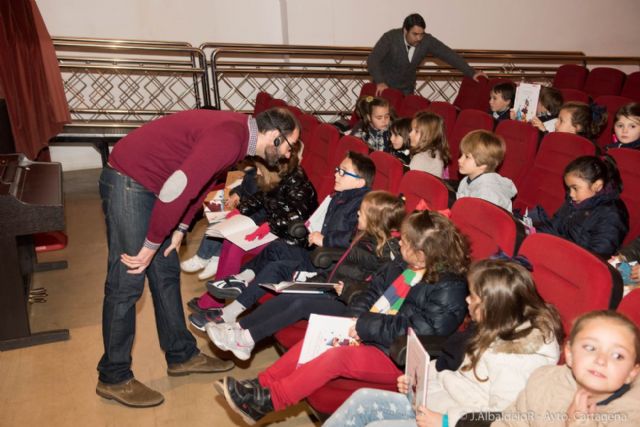 Roberto Aliaga se encuentra con su público en las bibliotecas municipales - 4, Foto 4