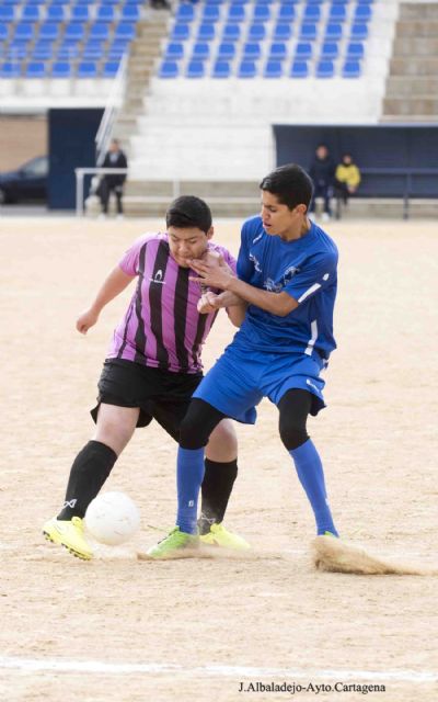 E.F. San Ginés 82 A y CD Dolorense caminan firmes por el título en infantiles - 5, Foto 5