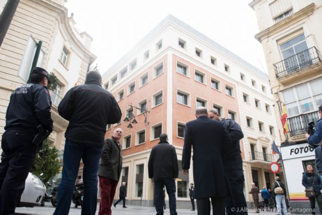 Un simulacro de incendio pone a prueba la evacuación del Edificio Administrativo - 1, Foto 1