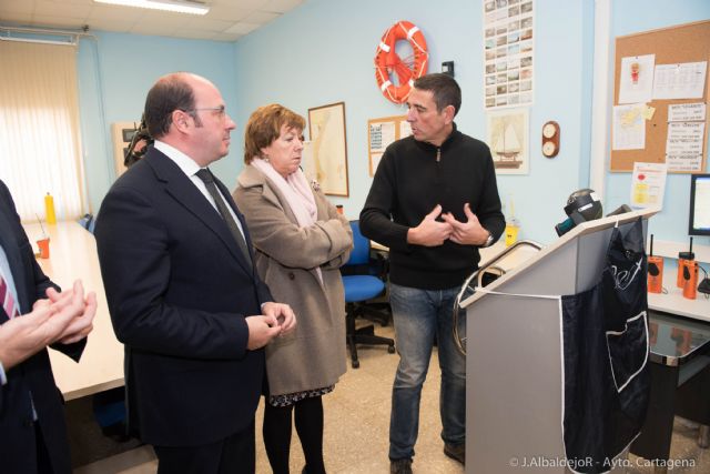 El consejero anuncia la licitación del nuevo colegio de La Aljorra y la ampliación de la Escuela de Idiomas - 1, Foto 1