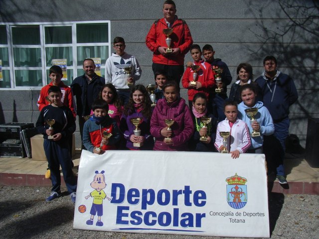 La concejalía de Deportes organizó la fase local de petanca de Deporte Escolar - 1, Foto 1