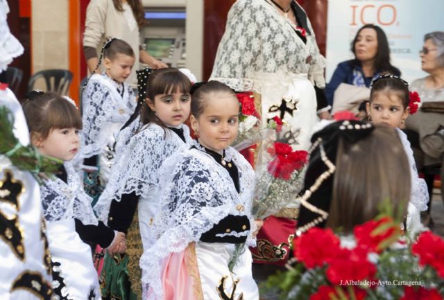 Festejos abre el plazo para incribirse en la Ofrenda Floral a la Patrona de la Ciudad - 4, Foto 4