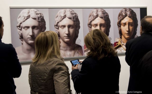 Visitas guiadas gratuitas a la exposición de Capuz en el Teatro Romano - 1, Foto 1