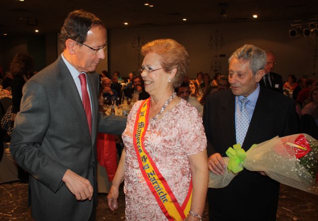 Josefa Guirao, de Los Alburquerques, elegida anoche Reina de los Mayores 2015 - 2, Foto 2