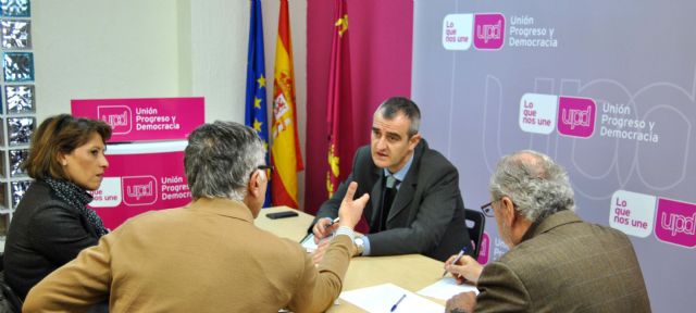 Nebot (UPyD) Es urgente poner en marcha protocolos eficaces para la detección y tratamiento de enfermedades como el Parkinson - 1, Foto 1