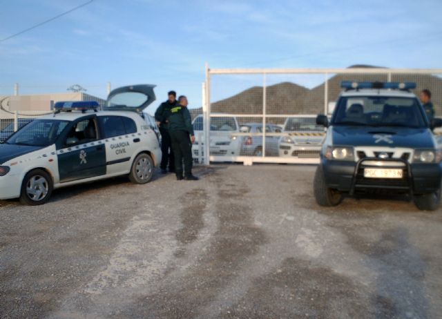 La Guardia Civil detiene a dos personas por estafas en la venta de vehículos de segunda mano - 2, Foto 2