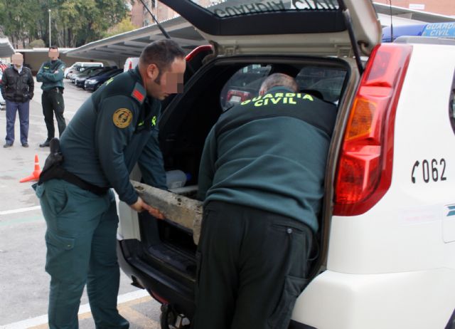 La Guardia Civil recupera una pieza romana del siglo II a. de C - 2, Foto 2