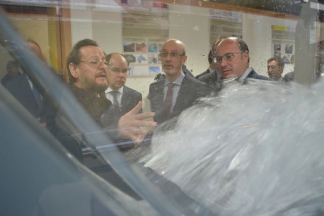 Dos nuevos laboratorios de la Politécnica ayudan a estudiar la seguridad de las obras de ingeniería civil - 1, Foto 1