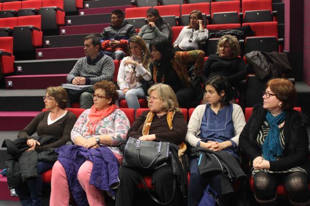 Más de una treintena de mujeres han finalizado con éxito los dos cursos desarrollados por Igualdad y la Asociación Agua y Tierra - 3, Foto 3