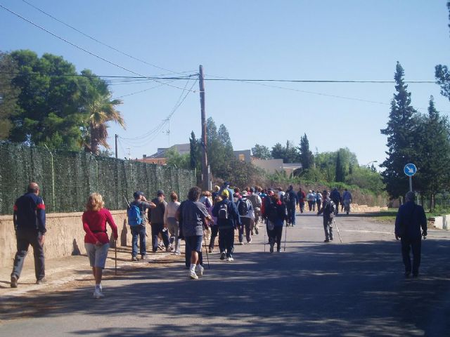 Canteras Romanas, un viaje al pasado para el grupo senderista de mayores - 1, Foto 1