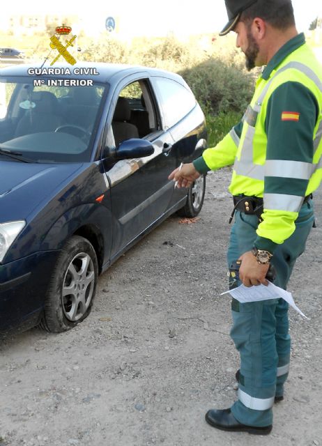 La Guardia Civil identifica a dos menores por arrojar piedras en el túnel de la Autovía del Reguerón - 1, Foto 1