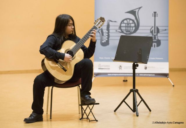 La modalidad de Guitarra puso el broche a las semifinales de Entre Cuerdas y Metales - 4, Foto 4