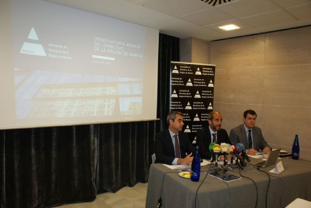 El 55% de los directivos murcianos prevé un aumento de la contratación en sus empresas este año - 2, Foto 2