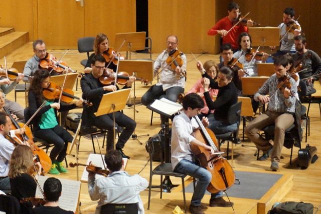 El violonchelista murciano Lorenzo Meseguer actúa el jueves en el ciclo Grandes Conciertos organizado por Cultura - 1, Foto 1