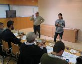 Clase magistral de iniciacin a la cata de vinos en el CCT