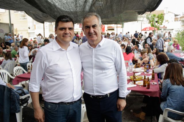 Gabriel Esturillo y José Ignacio Gras, juntos en la presentación de la lista socialista al consistorio murciano - 3, Foto 3