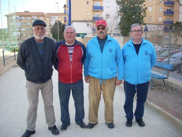 Vista Alegre se proclama campeón de la Liga Municipal de Petanca de Mayores 2015 - 2, Foto 2