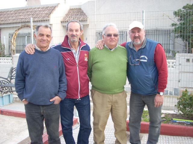 Vista Alegre se proclama campeón de la Liga Municipal de Petanca de Mayores 2015 - 3, Foto 3