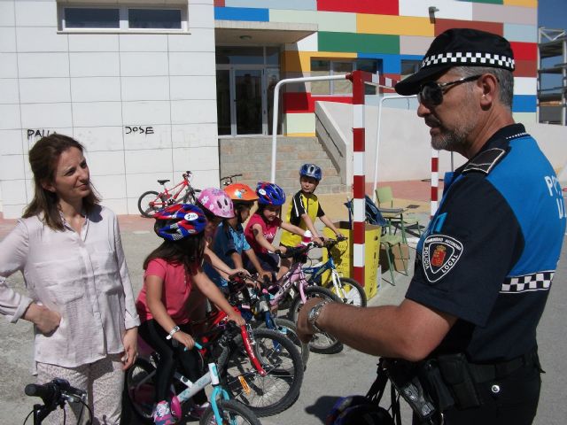 Unos 1.000 escolares de Primaria participan este mes en las XIV Jornadas de Educación Vial de Cehegín - 5, Foto 5