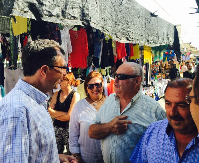 Ballesta apuesta por los mercados y las plazas de abasto para reactivar el empleo en el municipio - 1, Foto 1