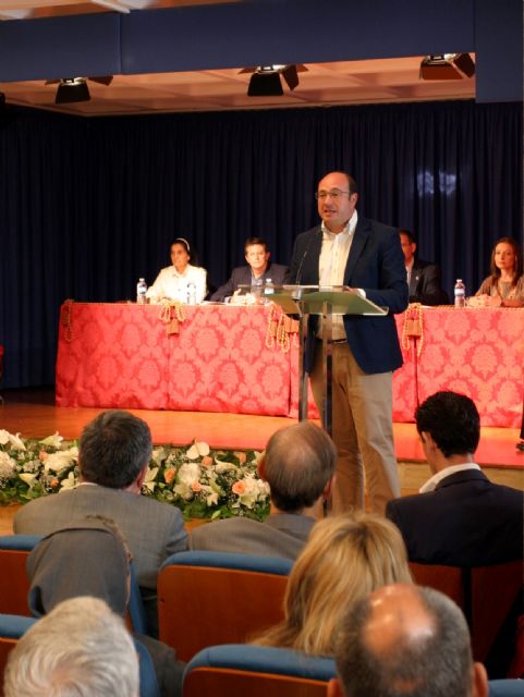 El consejero de Educación recibe el Premio Concapa a la Libertad de Enseñanza - 1, Foto 1