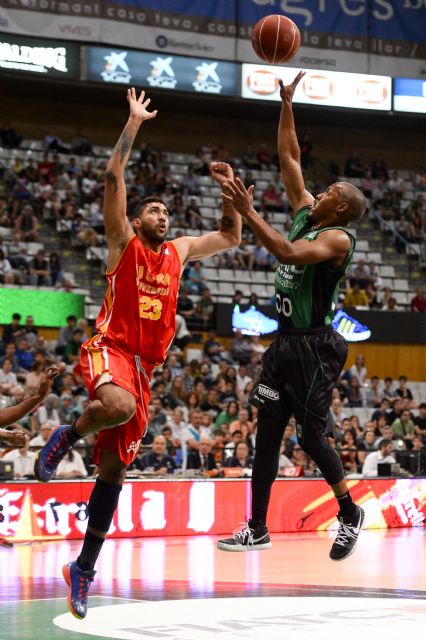 El primer tiempo lastra al UCAM Murcia CB (79-54) - 4, Foto 4