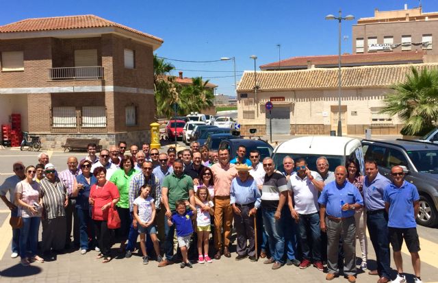 Ballesta lidera una caravana por el campo murciano y destaca la gran productividad agrícola de la zona - 1, Foto 1