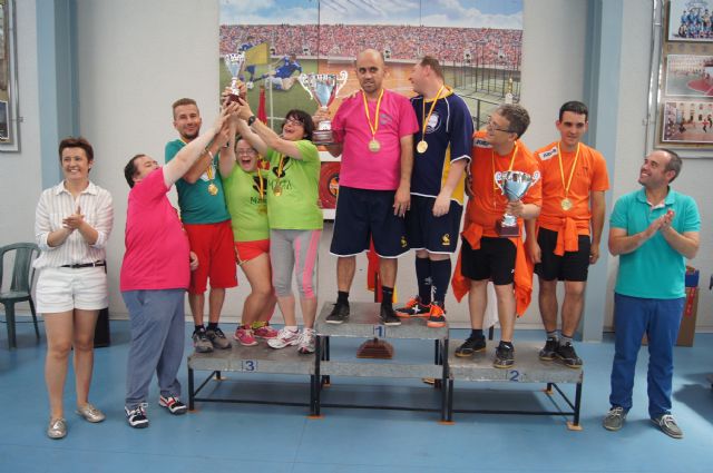Casi un centenar de usuarios de 4 centros participan en los I Juegos Deportivos Sácale partido a la Discapacidad, Foto 5