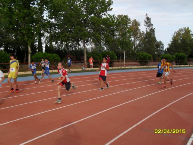 Los colegios Reina Sofa y La Cruz participaron en la Final Regional de Atletismo de Deporte Escolar, celebrada en Lorca - 5