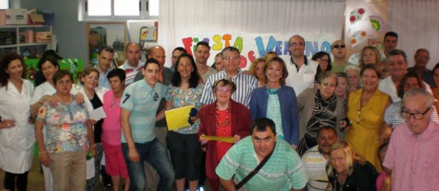 Entrega de diplomas en el Centro de Personas con Discapacidad Luis Valenciano - 1, Foto 1