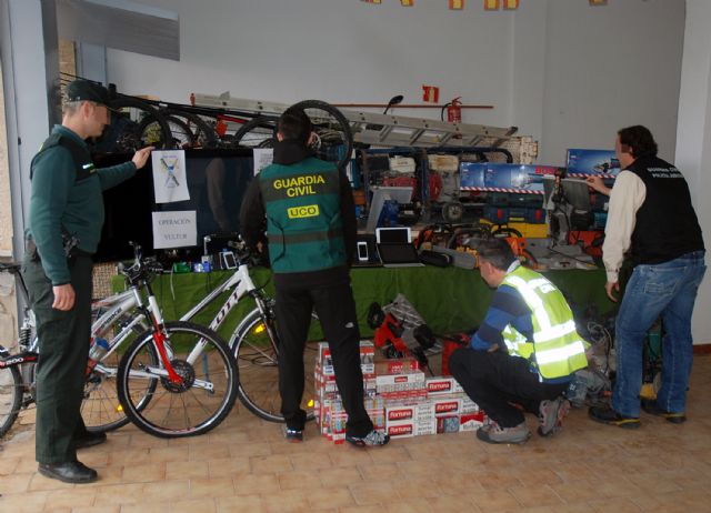 La Guardia Civil desmantela una organización criminal profesionalizada en robos con violencia y tráfico de drogas - 1, Foto 1