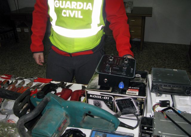 La Guardia Civil desmantela un clan familiar en Jumilla relacionado con delitos de tráfico de droga y robo en vivienda - 4, Foto 4