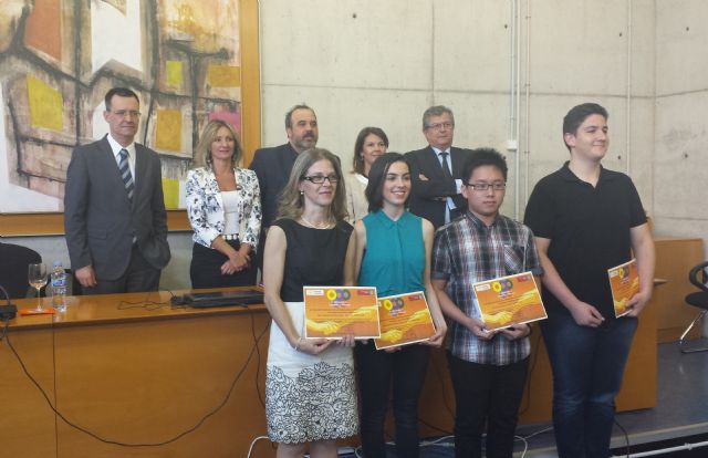 Entrega de premios de la VI Olimpiada de Economía y Empresa - 1, Foto 1