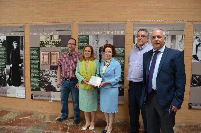 Inaugurada en el CEBAS una exposición sobre Marie Curie - 1, Foto 1