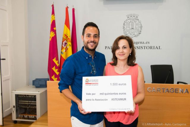 Asteamur destinará el donativo de la Concejalía de Igualdad a su Escuela de Verano - 2, Foto 2