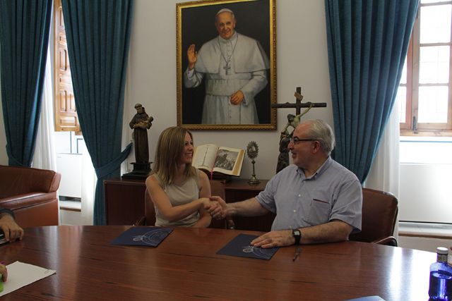 La UCAM y Emisiones 00 firman un convenio para fomentar el uso de motocicletas eléctricas - 1, Foto 1